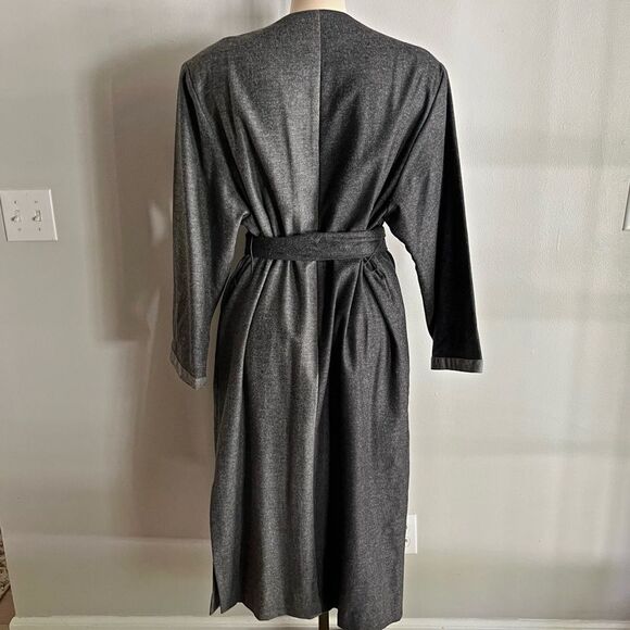Vintage 70s Oleg Cassini Gray Belted Midi Dress Wool Blend Button Front two tone - Picture 10 of 11